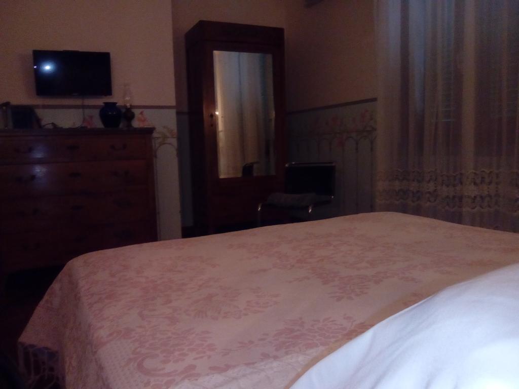 B&B Il Giovine Campello sul Clitunno Zewnętrze zdjęcie